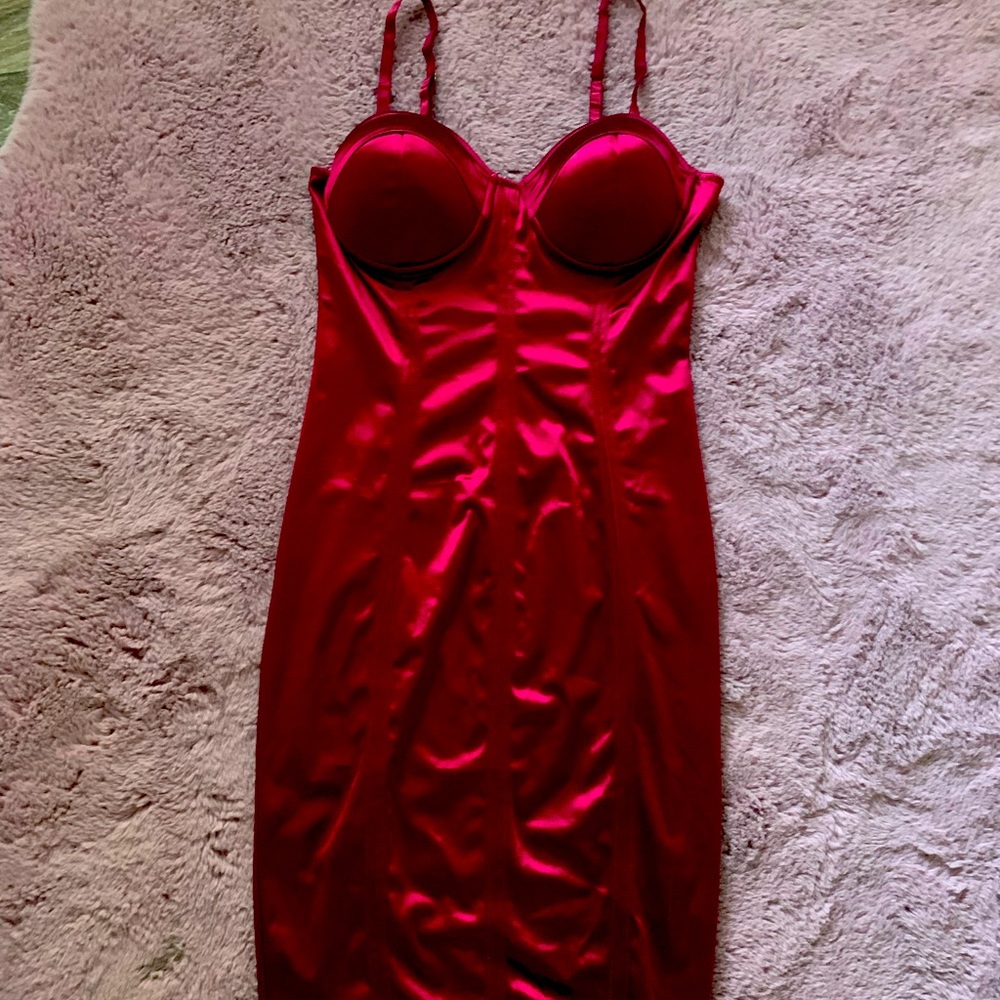 Entry Silk Red Dress